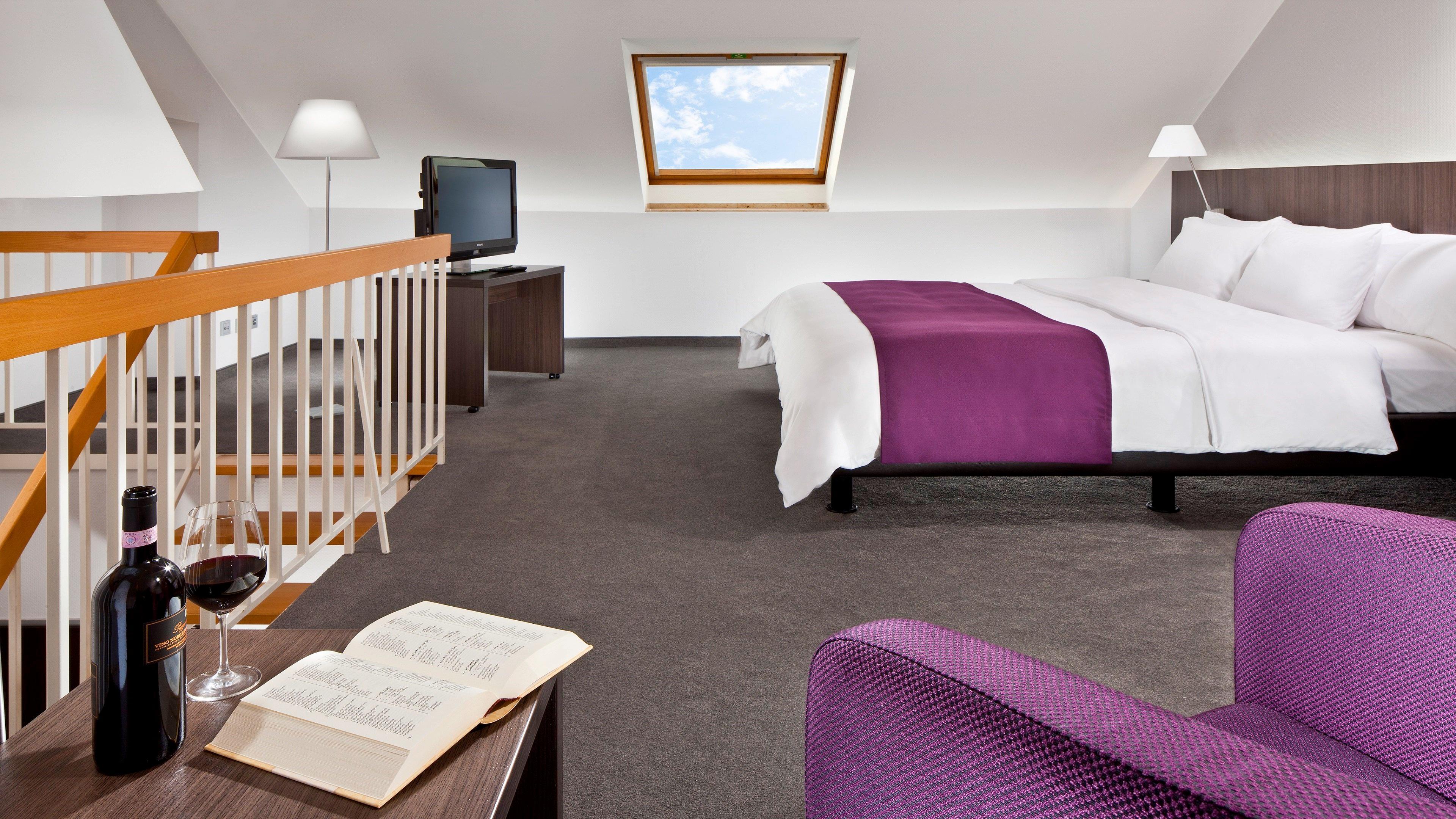 Holiday Inn Duesseldorf Hafen, An Ihg Hotel Екстериор снимка