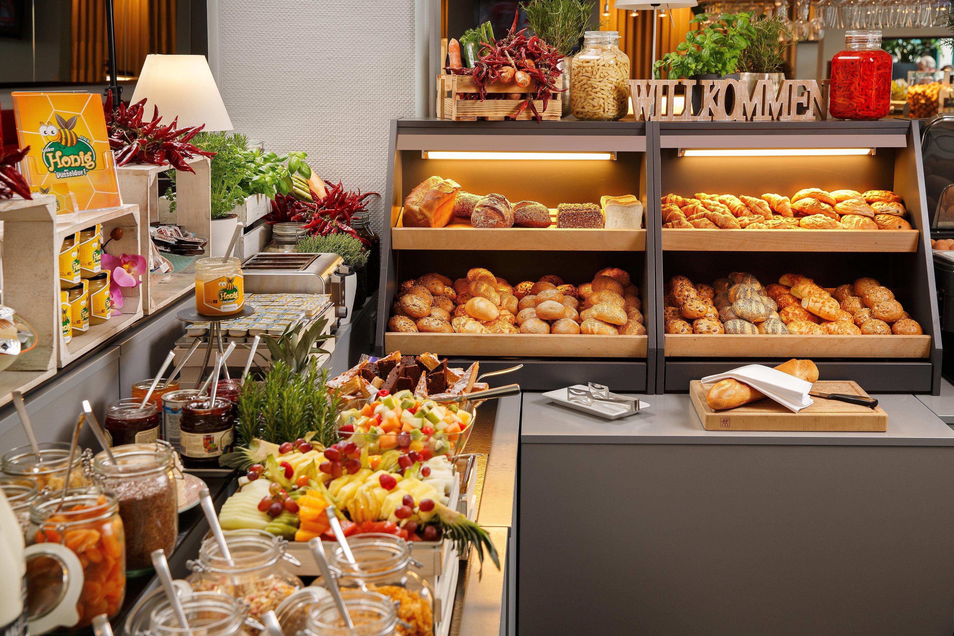 Holiday Inn Duesseldorf Hafen, An Ihg Hotel Екстериор снимка